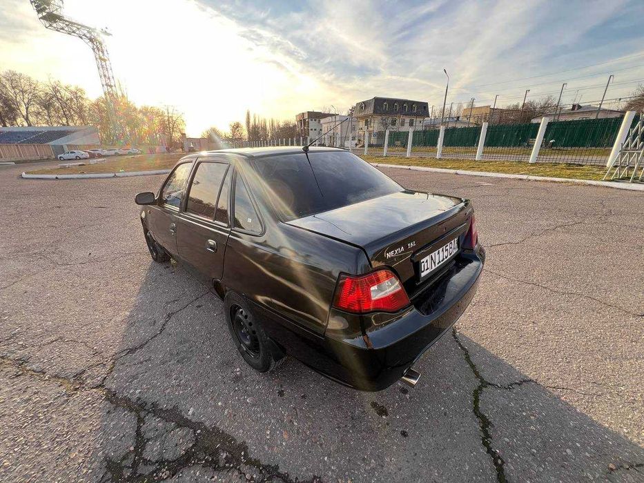 Продаю Автомобиль DAEWOO NEXIA DONC 1.6