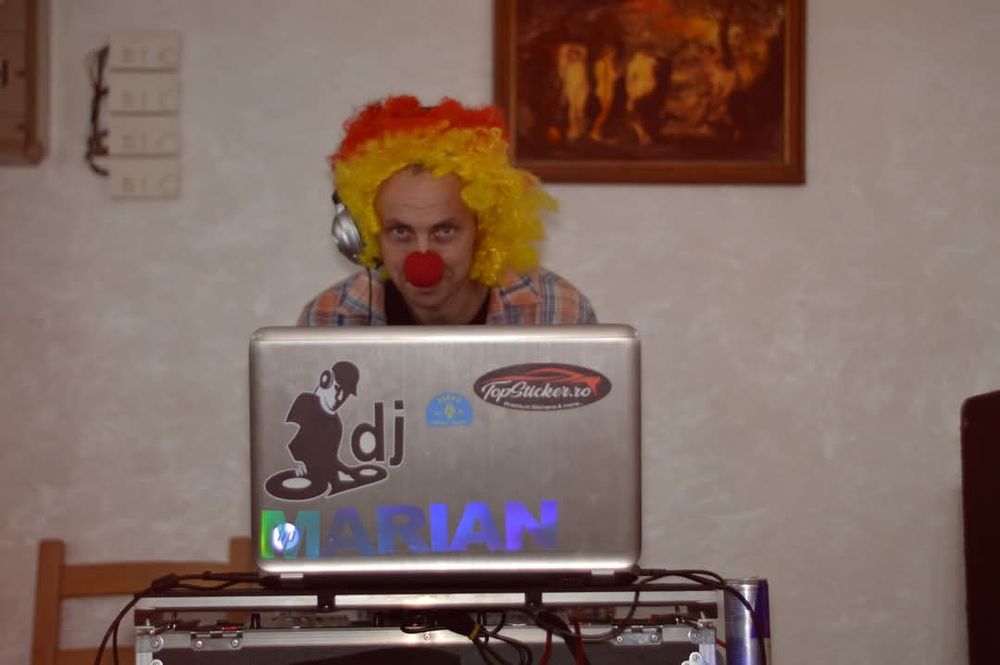 Dj...si fotograf..oferta lunii.