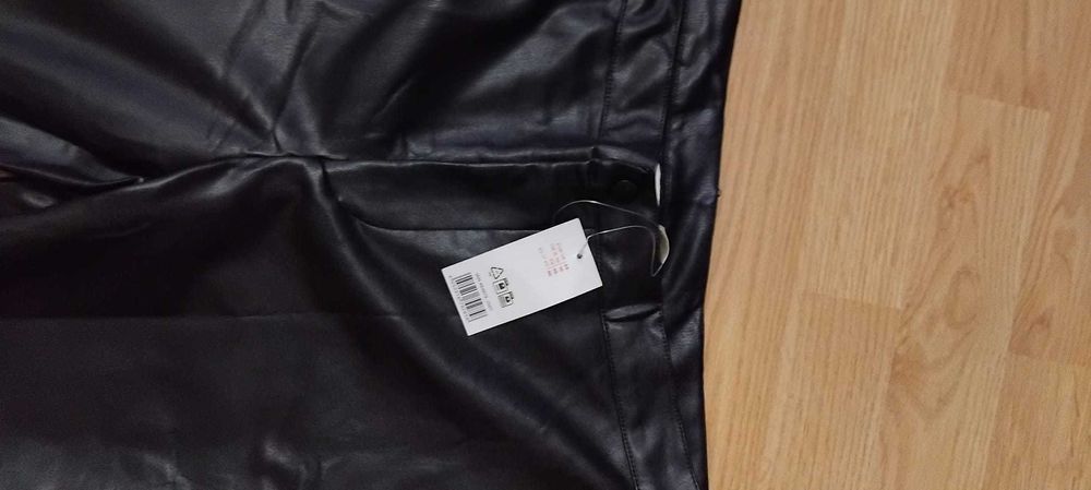 Colanti imitatie piele ,L/44,noi cu eticheta