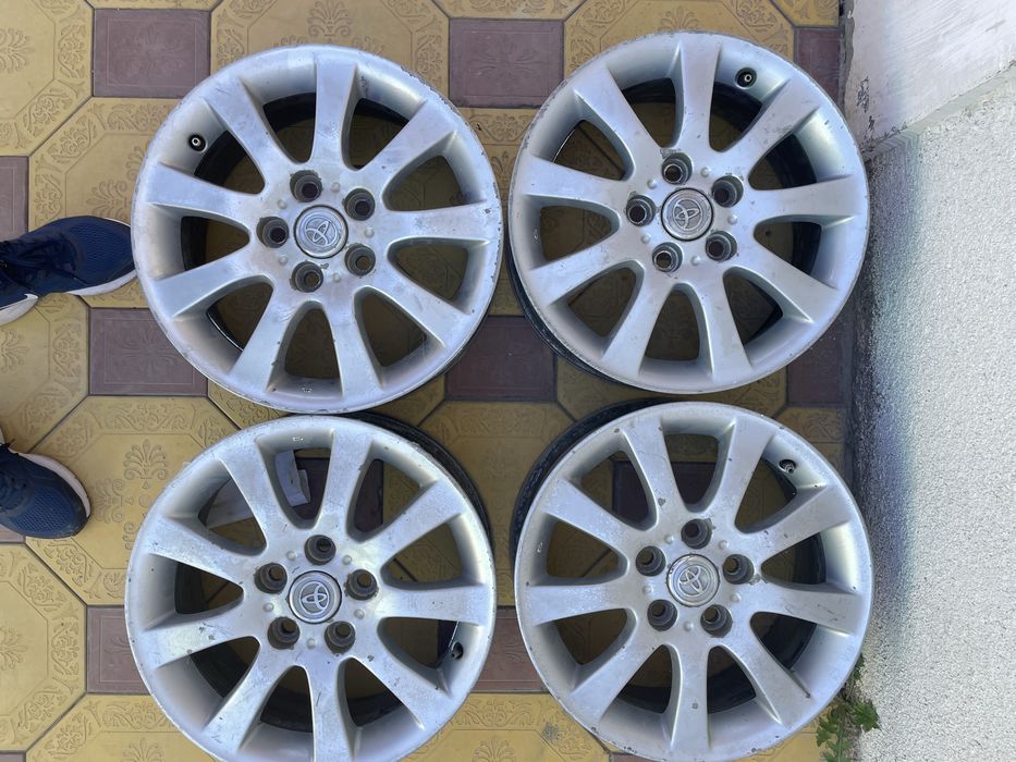 Продам диски от лексуса ес 300