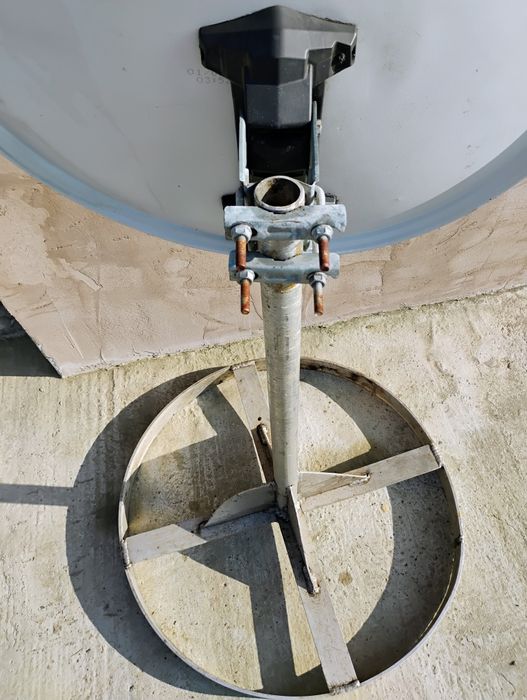 Vînd Antenă pentru Rulotă ...