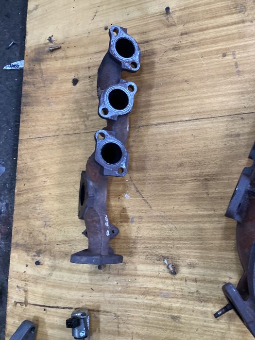 Range rover sport 2012година 3.0d 245кс Изпускателни колектори