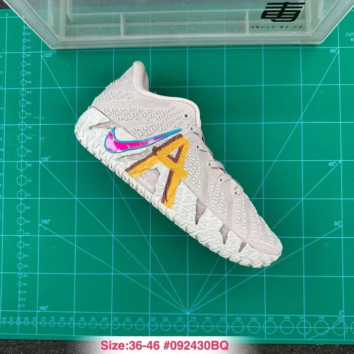 Ja 3 nike  (toate modelele)