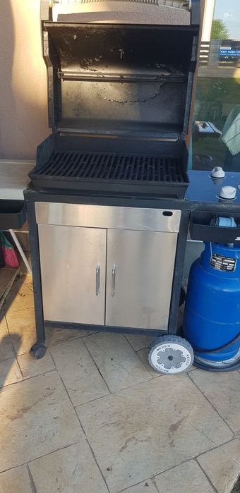 Газово барбекю вебер