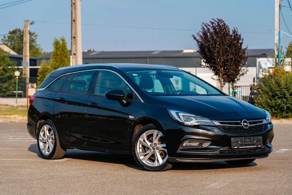 Opel Astra Line assist/ Side assist/ Matrix/ Piele/ Camera