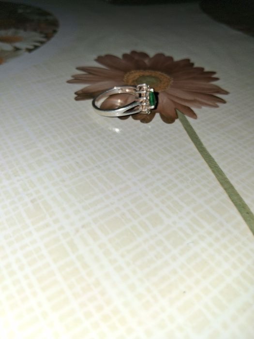 Vând inel din argint