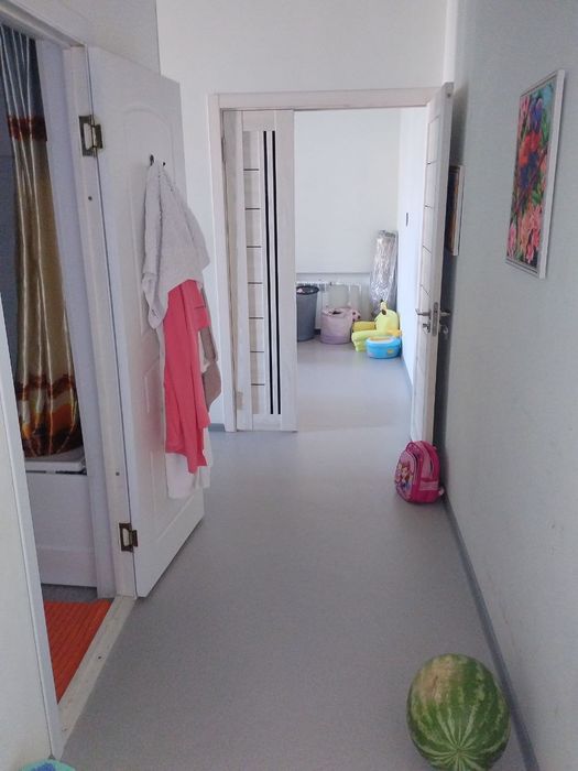 Продается своя 2-х комнатная  квартира