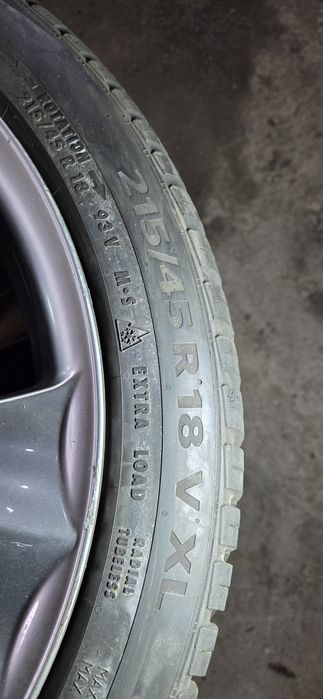 FORD джанти със гуми 225/45/18. 7,5J×18. ET45  5×108