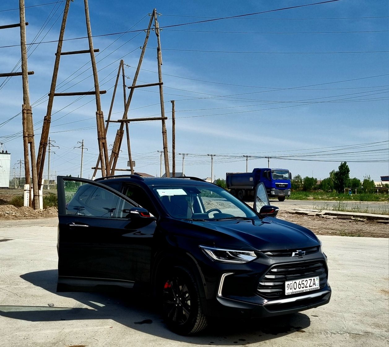 Tracker 2 "Redline" Full