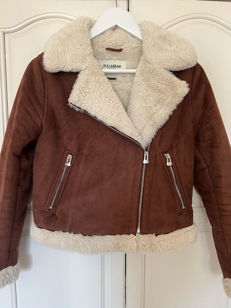 Яке с пух pull&bear