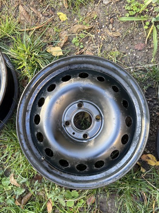 Jante tabla 4 prezoane R15 - Renault