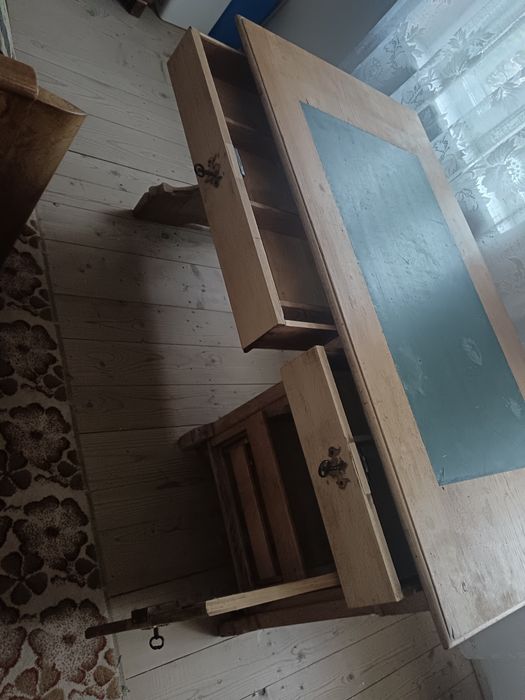 Birou vechi din lemn masiv de stejar (recondiționat)