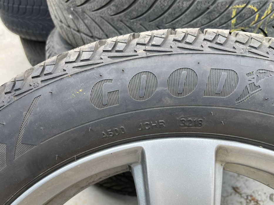 Jante / Roti Volkswagen Passat Cauciucuri GoodYear 225 55 17