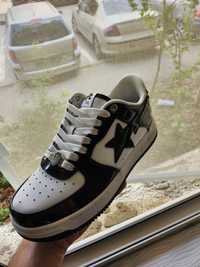 Bapesta black and white