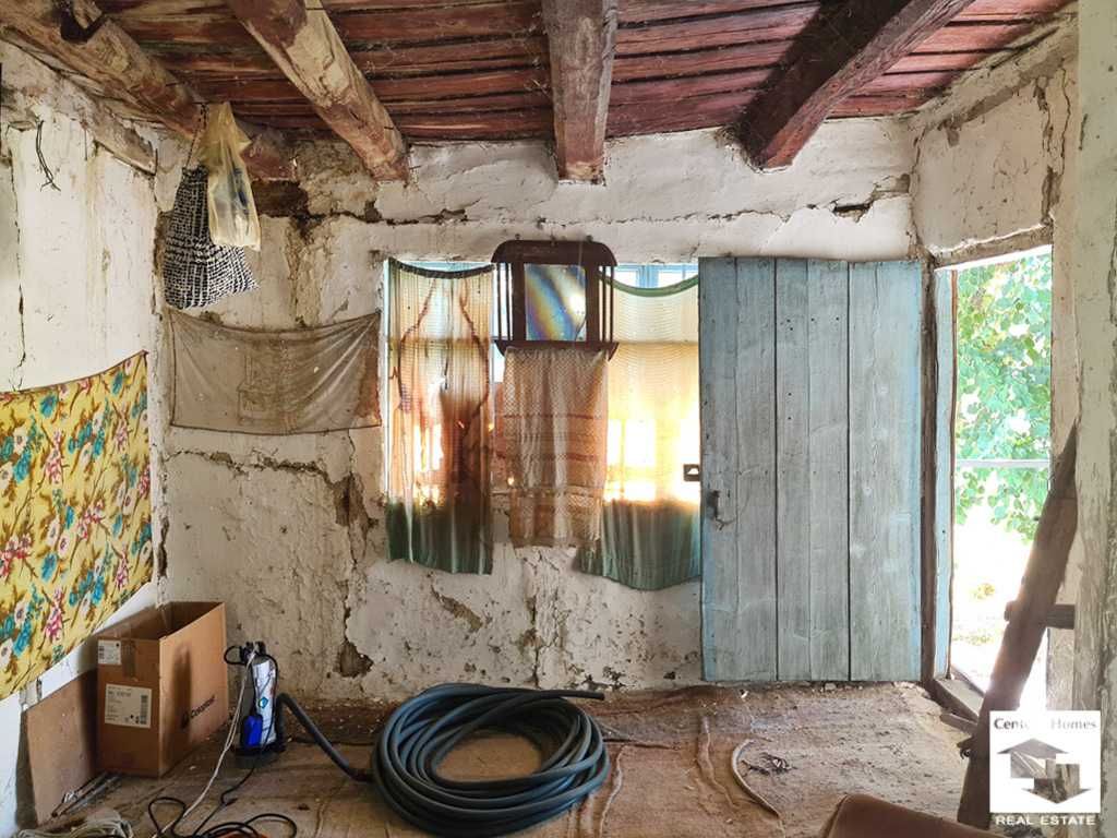 116191 Две къщи в един имот с огромен двор в с. Балван, В.Търново
