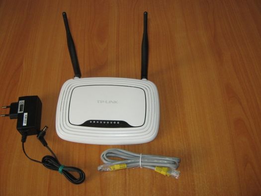 Router wireless N 300Mbps TP-LINK TL-WR841N