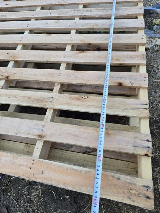 Paleti de diferite dimensiuni