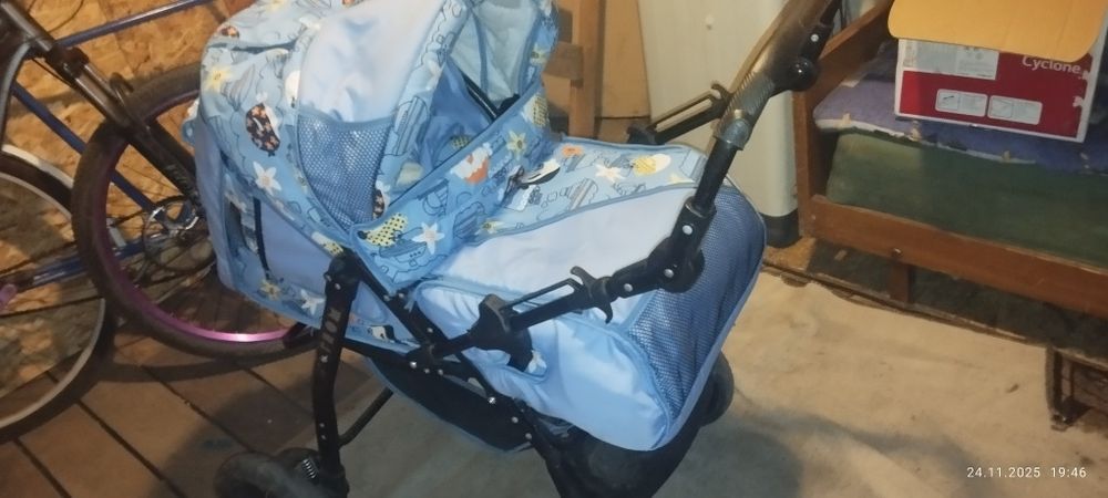 коляска  для мальчика демисезонная