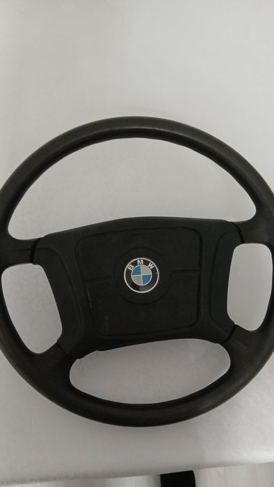 Продам руль под болт е34