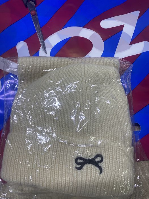 Шапка с шарфом новое