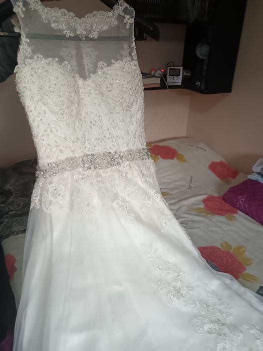 Rochie de mireasa ivory