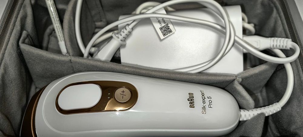Vând epilator IPL Braun Silk-expert PRO 5 PL5052