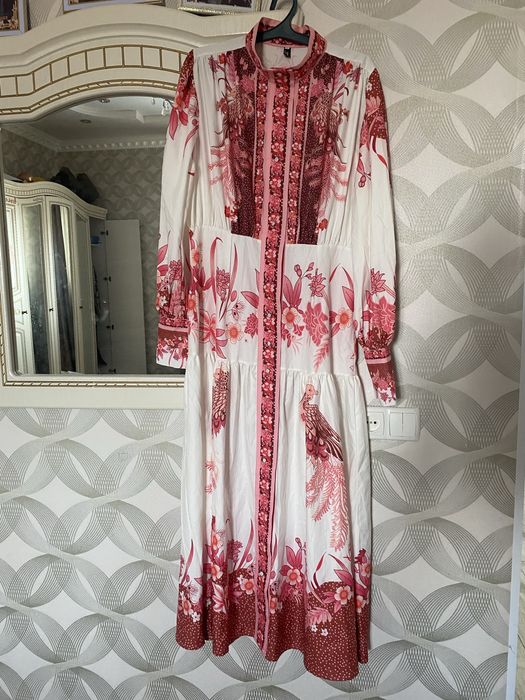 Новое платье 46-48 и бу платья