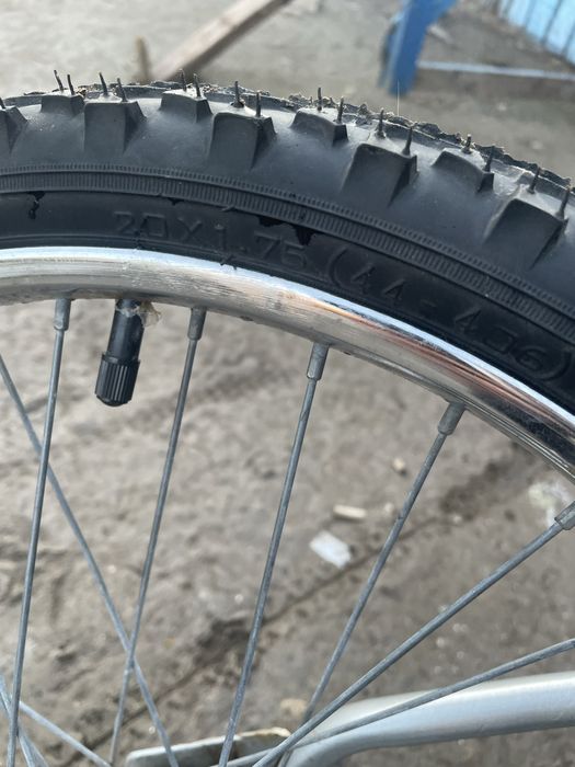 VAND URGENT 50 LEI !!!Vand bicicleta copil ani 10/15 ani