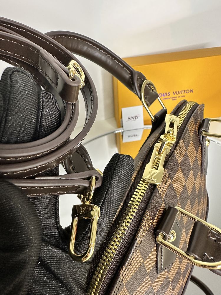 Geanta Louis Vuitton Alma BB piele canvas 100% cadou (81)