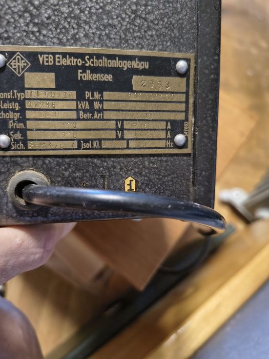 Transformator 220v la 110v fabricat in germania