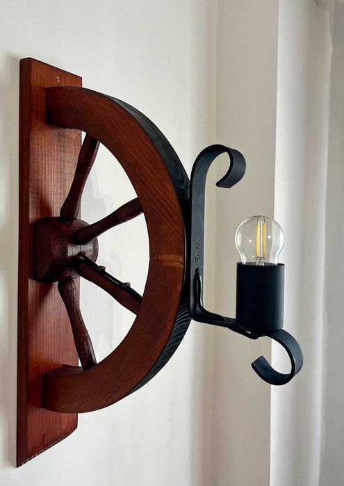 Lustra roata traditionala  / candelabru rustic