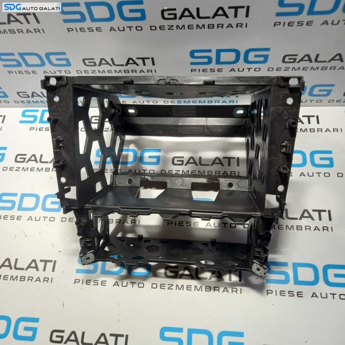 Rama Suport Navigatie Radio CD Player si Climatronic Panou Comanda AC Aer Conditionat Clima Volkswagen Polo 6R 2009 - 2018 Cod 6R0858005D [2252]