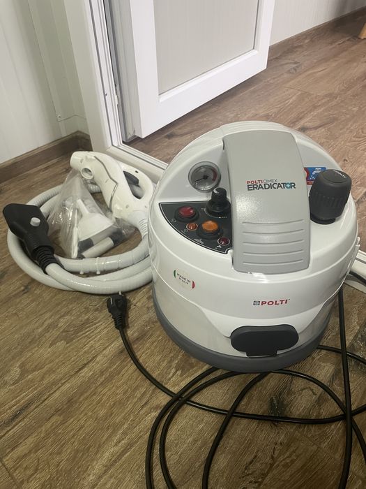 Aparat nebulizator plosnite de pat abur cald