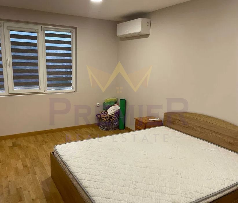 3-стаен в Варна-Цветен площ 82 цена 1200