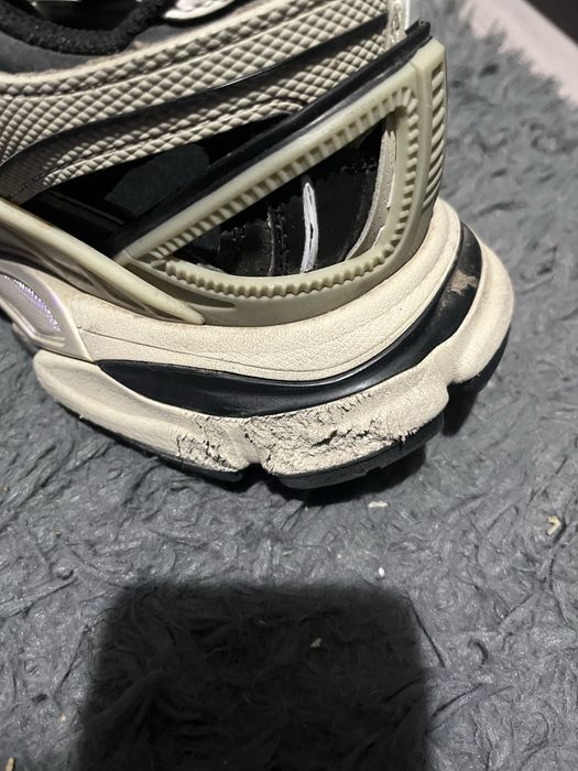 Balenciaga Track v2 Beige size 42