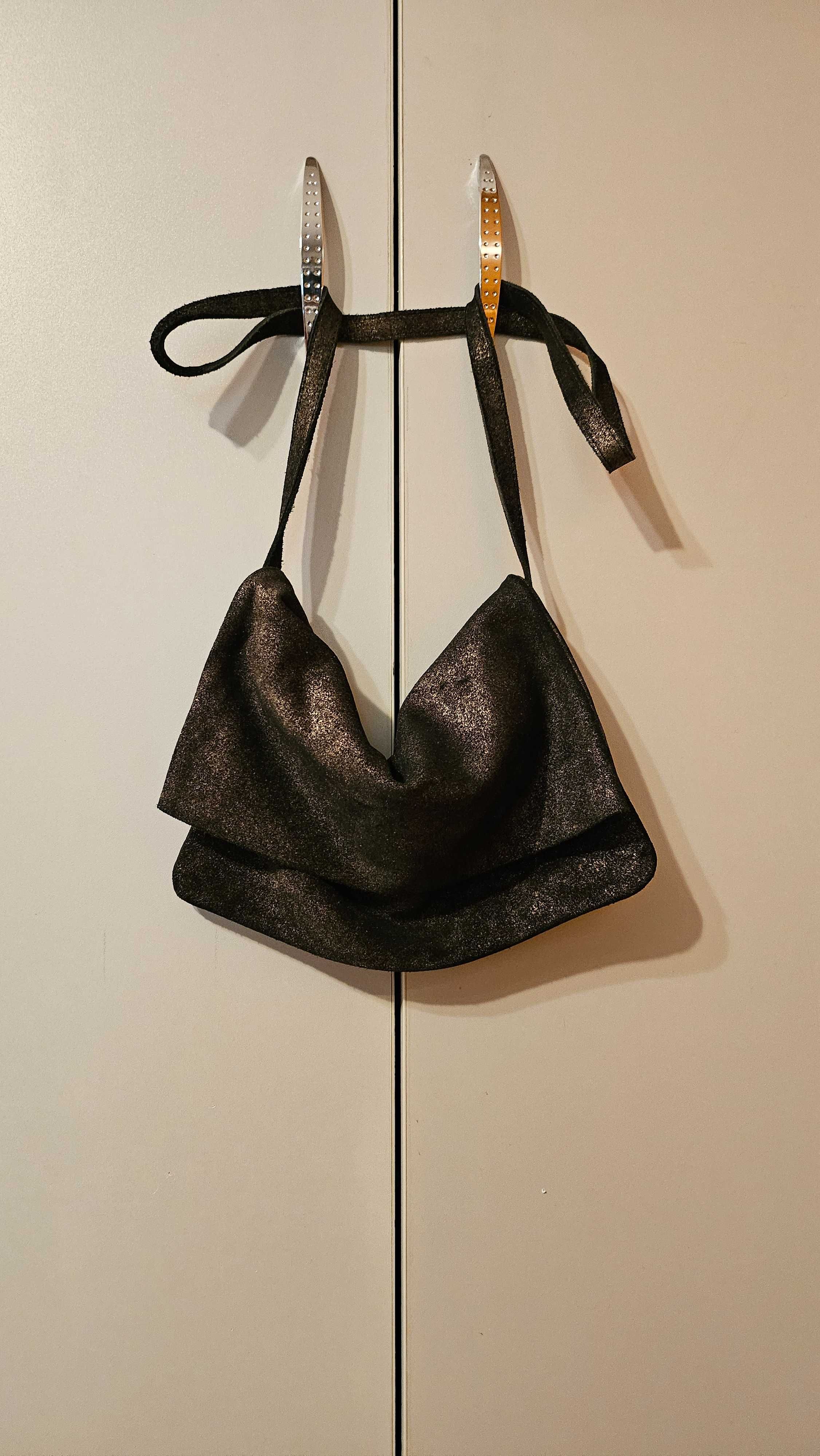 Plic clutch metalizat piele intoarsa cu reflexe bronz-aurii