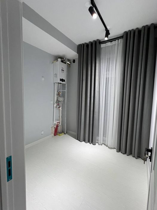 Квартира с ремонтом в Мирободском районе, Xon Saroy Salom,кадастр есть