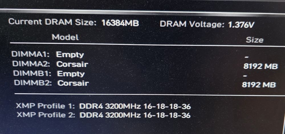 16GB RAM DDR4 3200MHz Corsair RGB PRO Vengeance