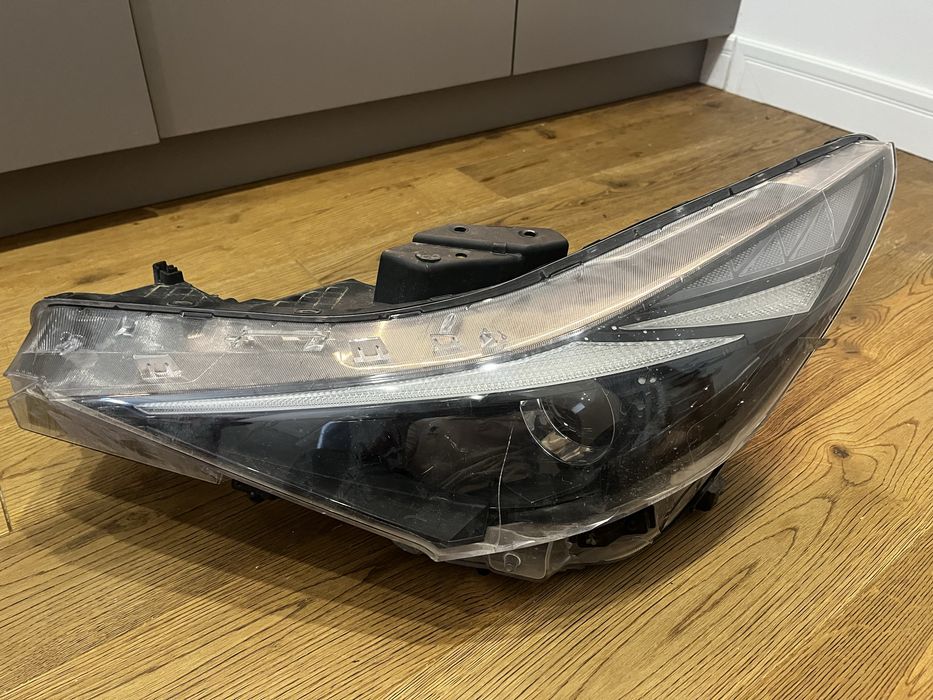 Фара левая элантра