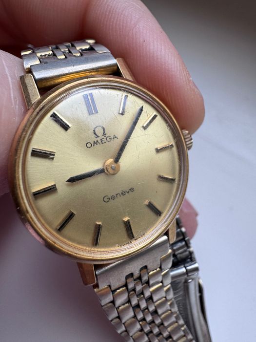 Ceas vintage Omega Geneve anii 70 placat cu aur