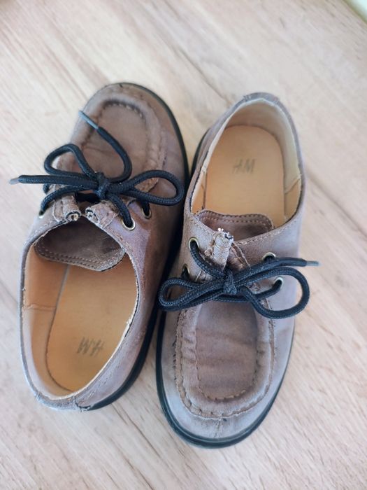 Papucei  din piele pt copii