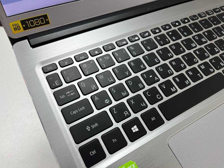 Мощный Шустрый ACER Swift Core i5*ОЗУ 8*SSD 256*GeForce -2gb Подсветка