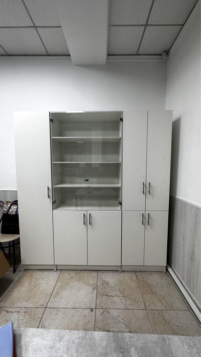 Продается большой шкаф, в идеальном состоянии