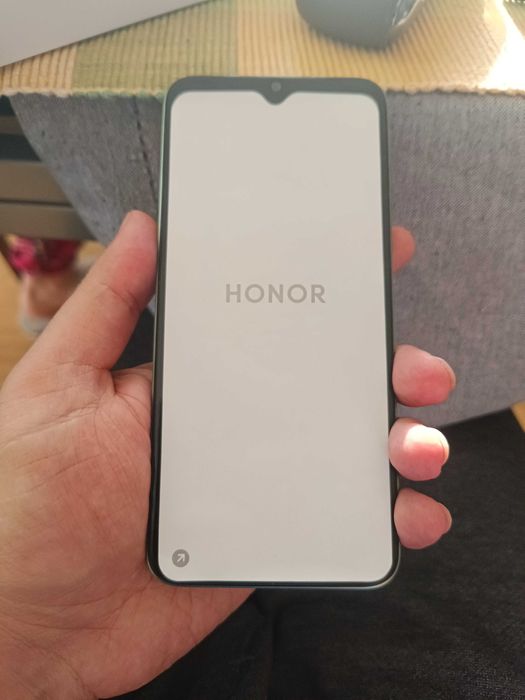Телефон HONOR X6B нов
