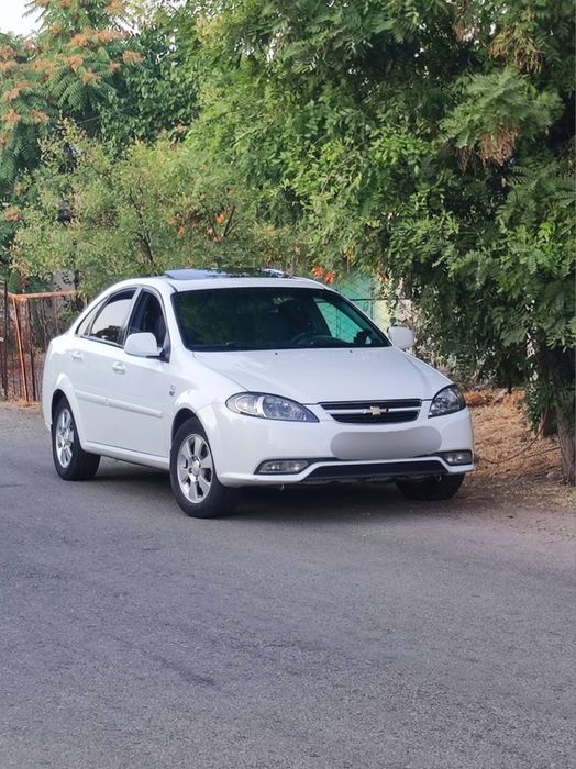 Chevrolet Gentra 1.5 Avtomat