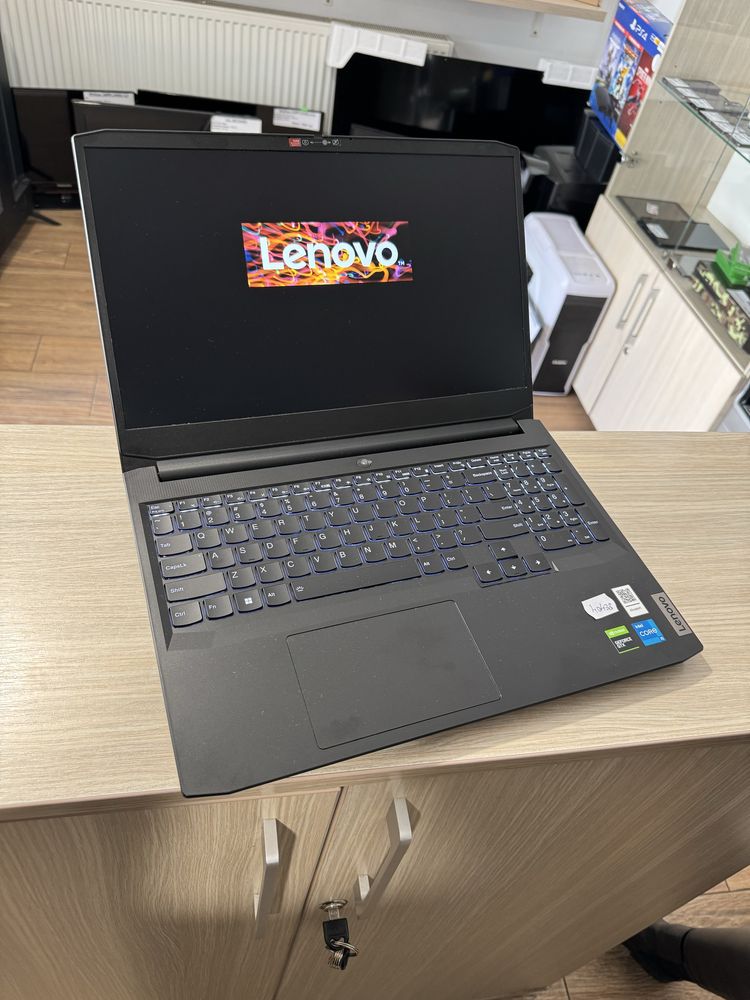 Laptop gaming Lenovo IdeaPad 3 15IHU6 intel i5-11320H GTX 1650