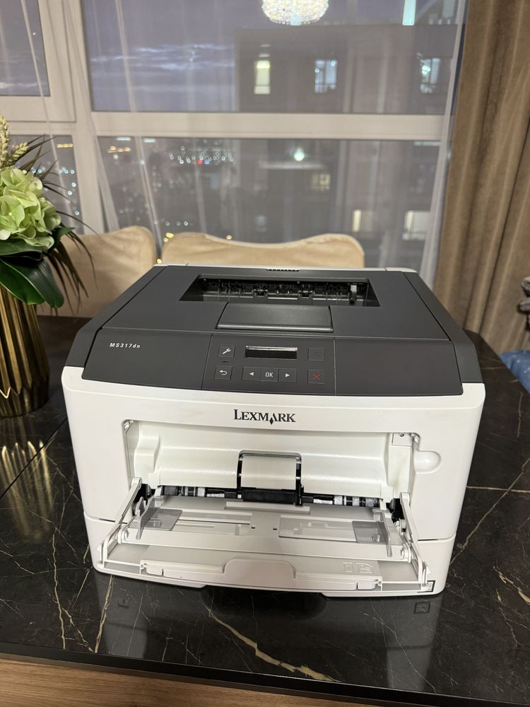 принтер Lexmark MS317dn