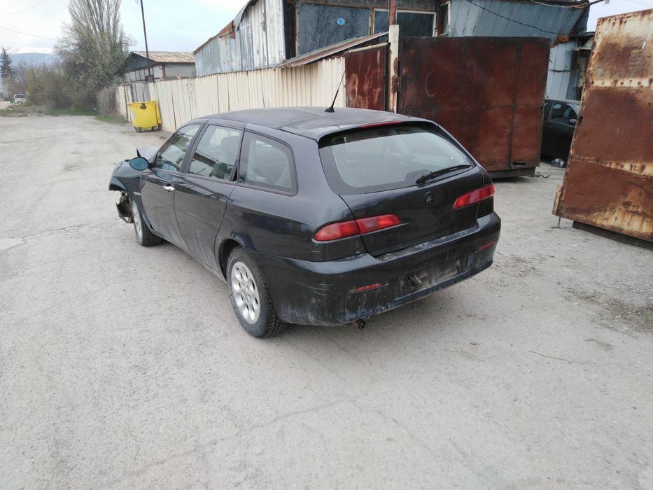Алфа 156