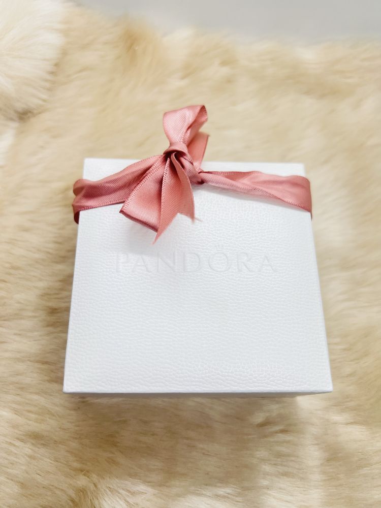 Pandora elegantniy braslet 925proba 10,34gr