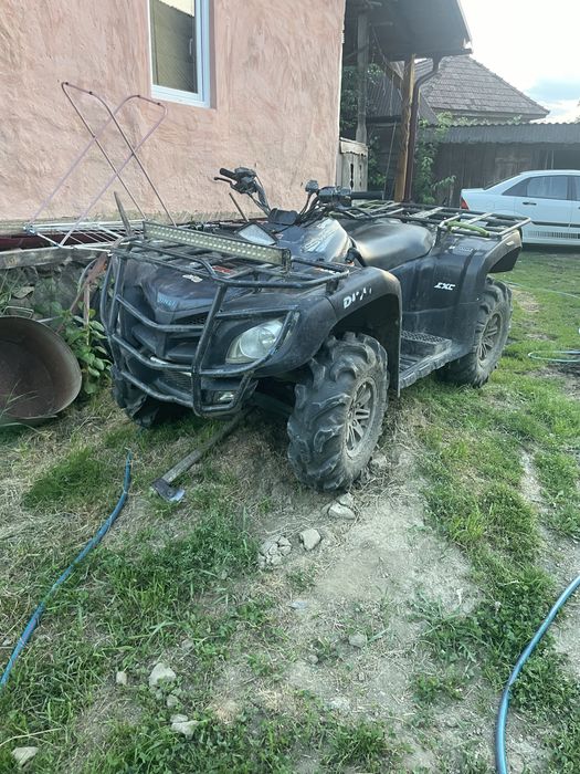 Atv dinli 800cm in stare foarte buna de fuctionare merge foarte bine